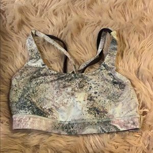 Lululemon energy sports bra